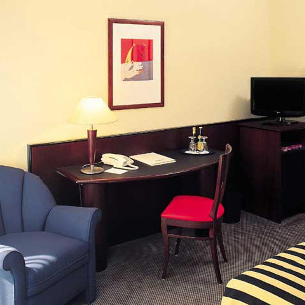 Sorat Hotel Cottbus Room photo